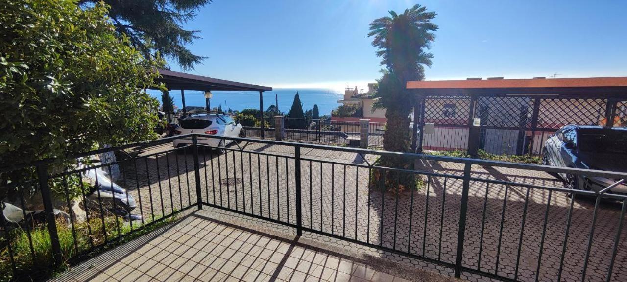 Апартаменты La Panoramica Nervi Генуя Экстерьер фото